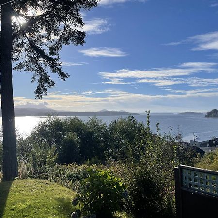 Seine Boat Inn Alert Bay Bagian luar foto